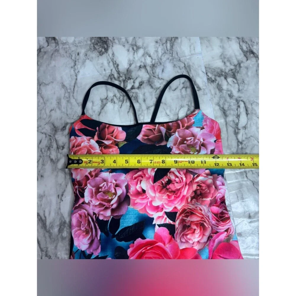 lululemon athletica Pink Floral Performance Tank Navy built in bra size 4